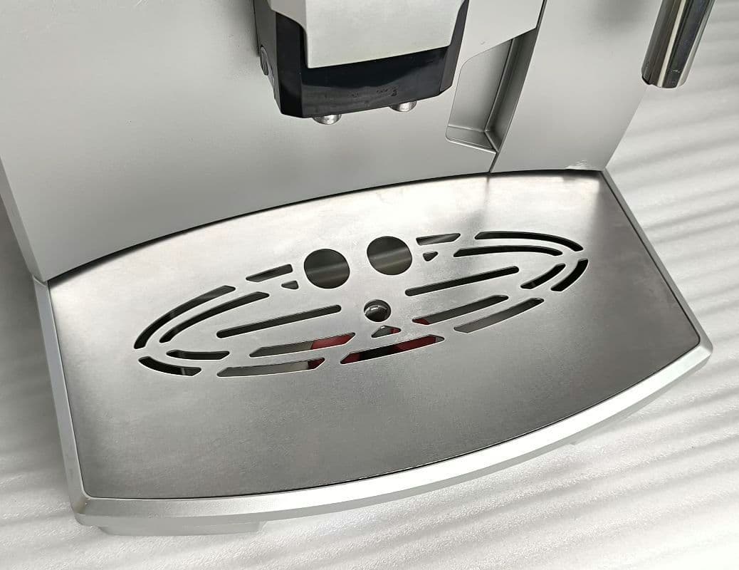 デロンギ　マグニフィカ　全自動エスプレッソマシン　ESAM03110　022