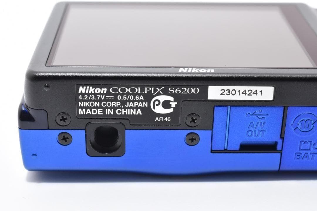 【お値下げ歓迎・ほぼ新品】　Nikon COOLPIX S6200 ブルー