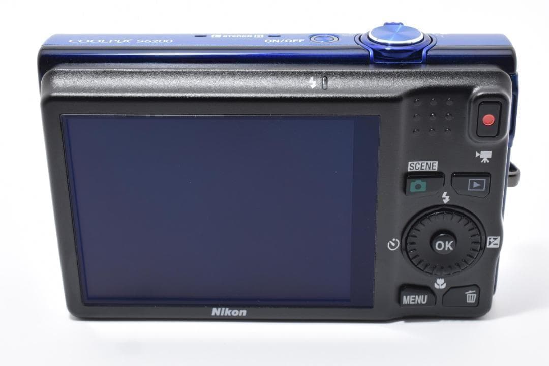 【お値下げ歓迎・ほぼ新品】　Nikon COOLPIX S6200 ブルー