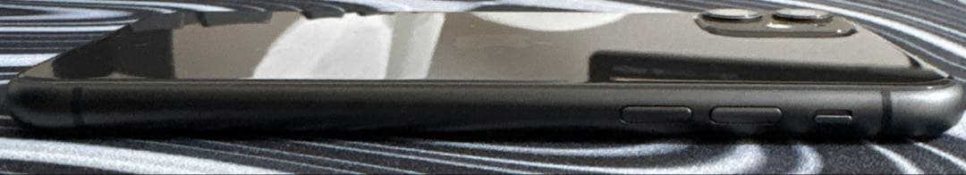 iPhone11 64GB ブラック 本体のみ