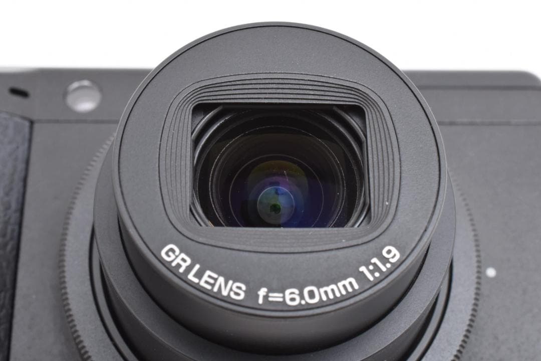 ■ ほぼ新 ■ リコー　RICOH GR DIGITAL III ≪S数13回≫