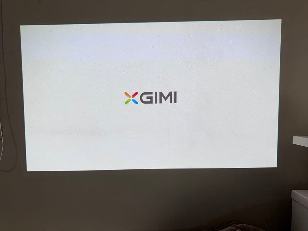 りりあ【極美品】XGIMI MOGO Android TV プロジェクター