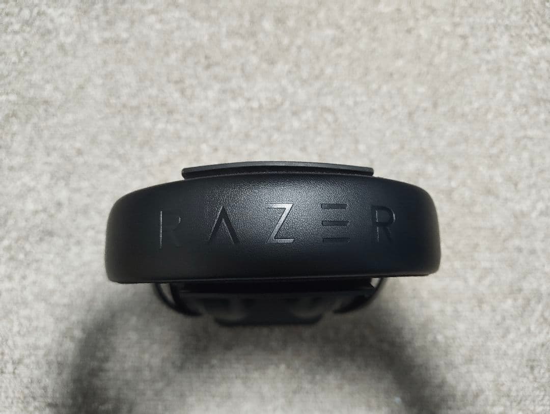 Razer Kraken V4 Pro ワイヤレス RGB【中古品】