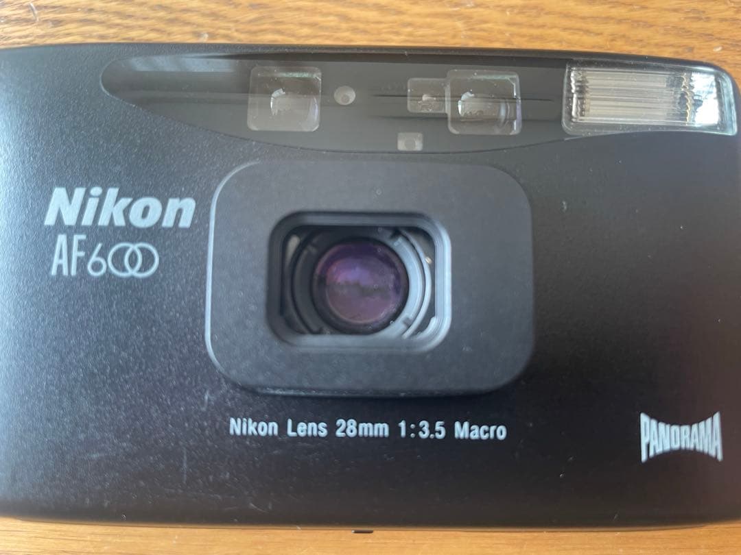 Nikon AF600 コンパクトフィルムカメラ　動作確認済　新品電池付