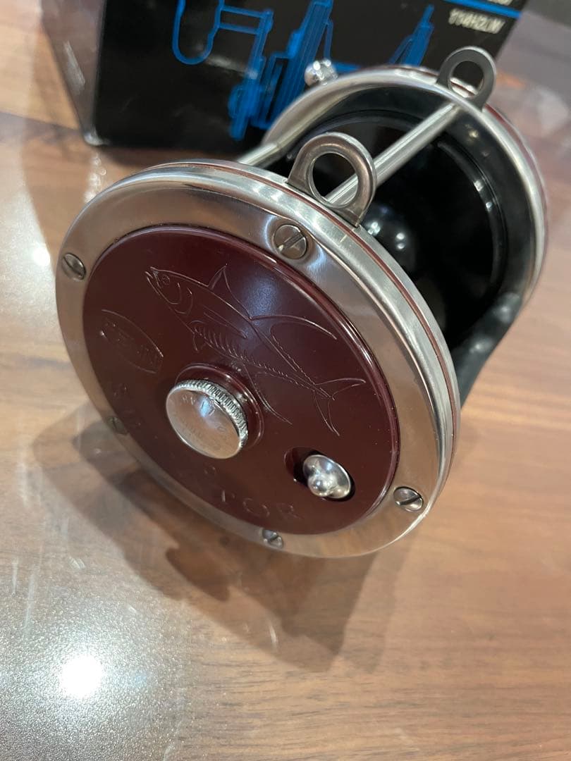 Penn ペン セネター　114H2LW 6/0ワイド　石鯛　クエ