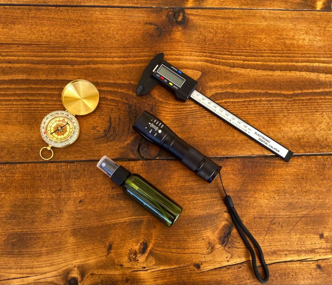 クワガタ採集セット　オリジナルかき出し棒　採集道具　迷彩柄　採集ケース　オレンジ