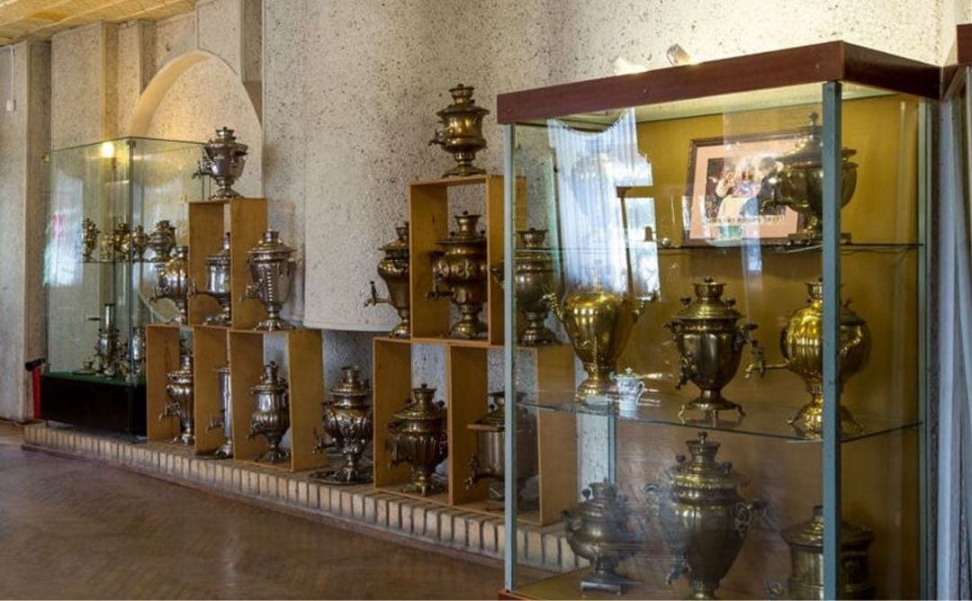 ロシア雑貨☆サモワール&ティーポットのオーナメント3個 マトリョーシカ オリガ作