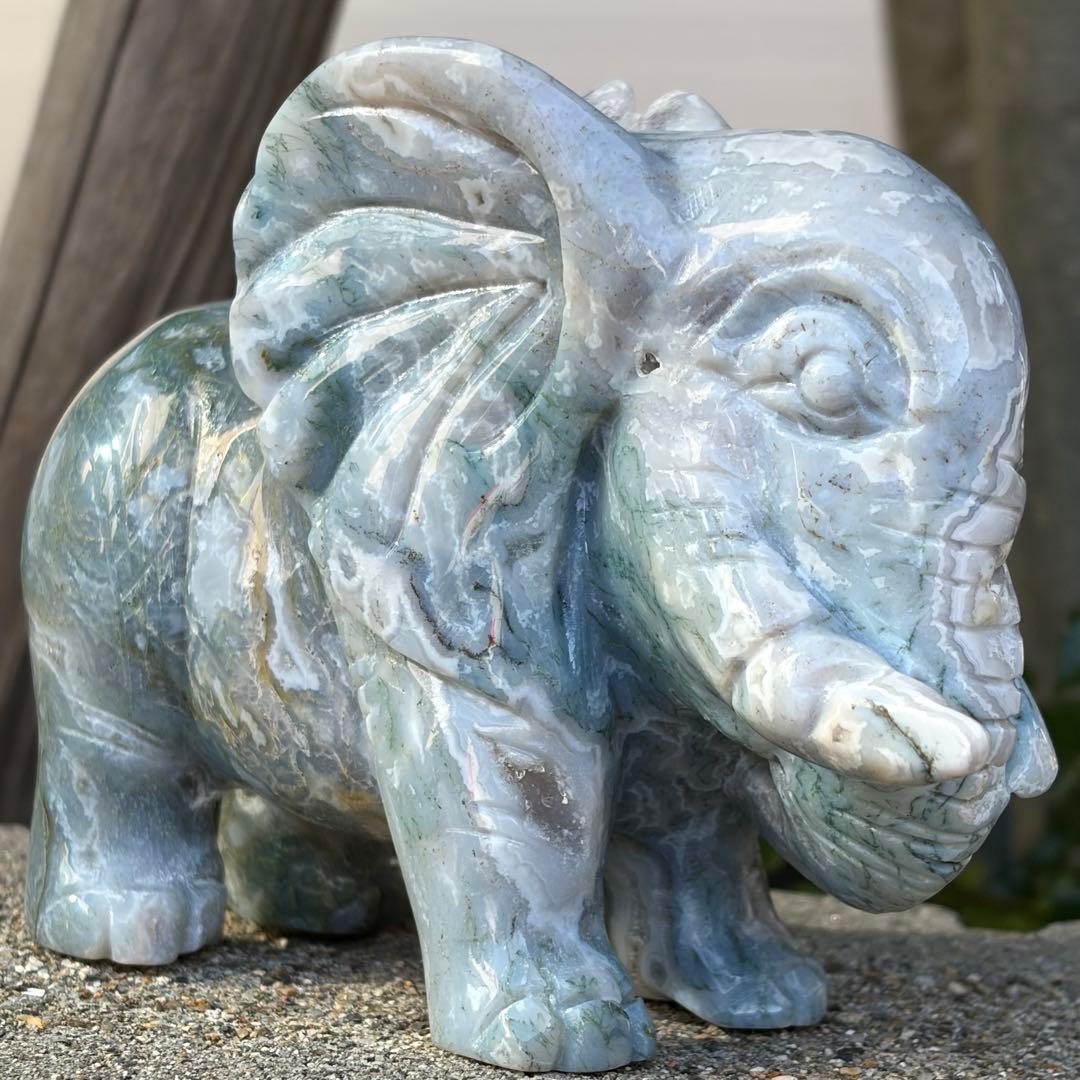 モスアゲート 象の石彫刻置物 リアルな造形
