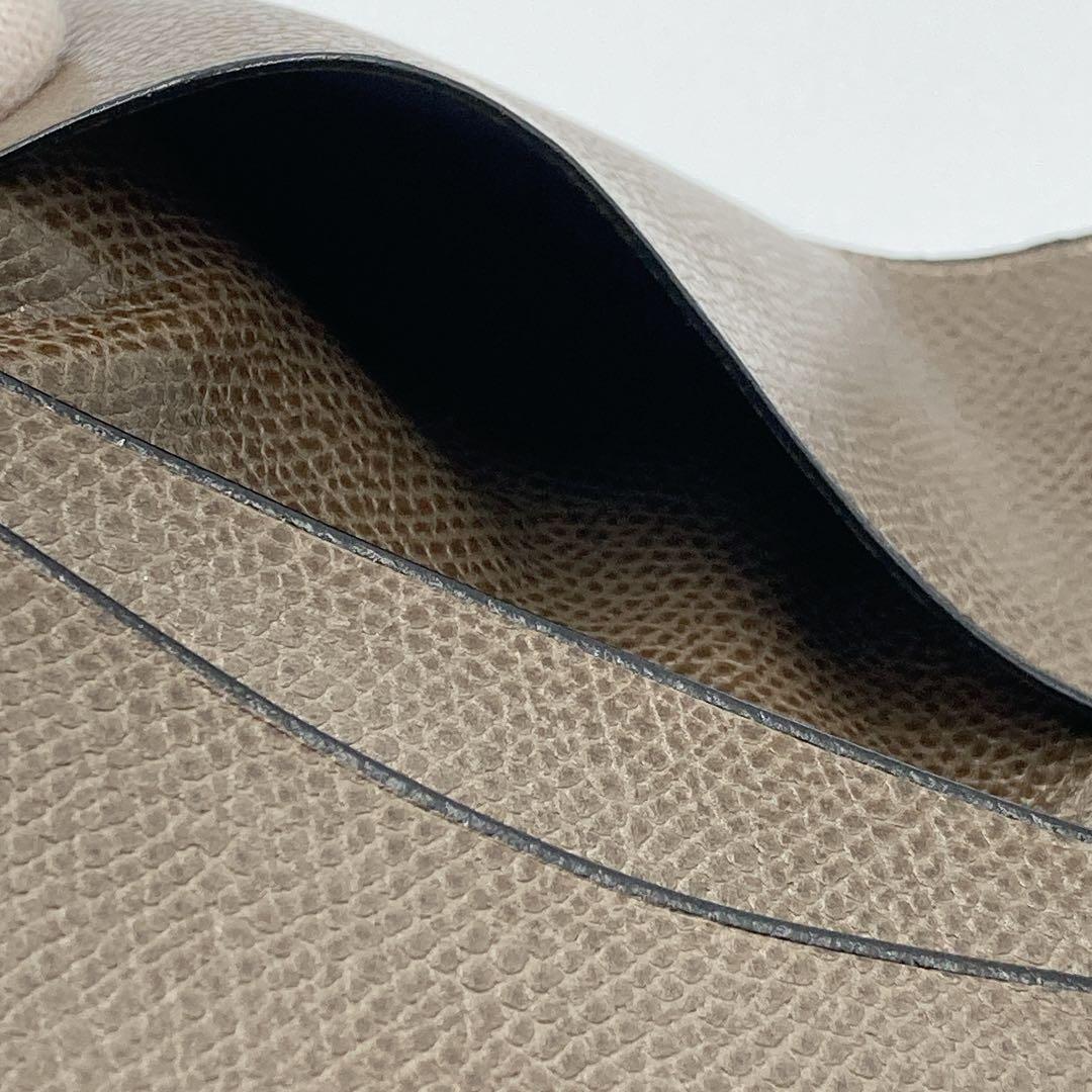 【美品】VALEXTRA ヴァレクストラ レザー 名刺入れ カードケース GRY