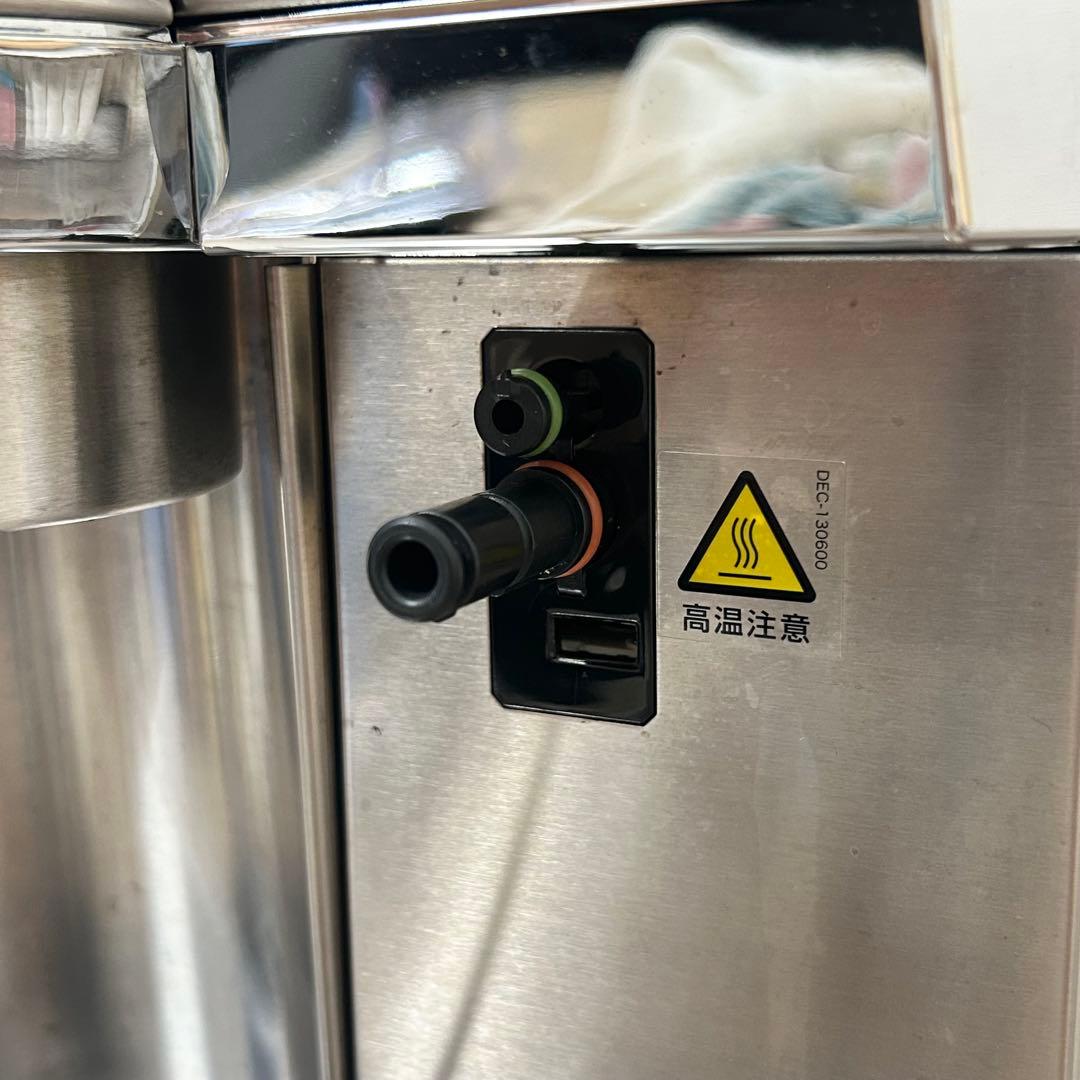 ★良品★ デロンギ エスプレッソ カプチーノ メーカー EC860M