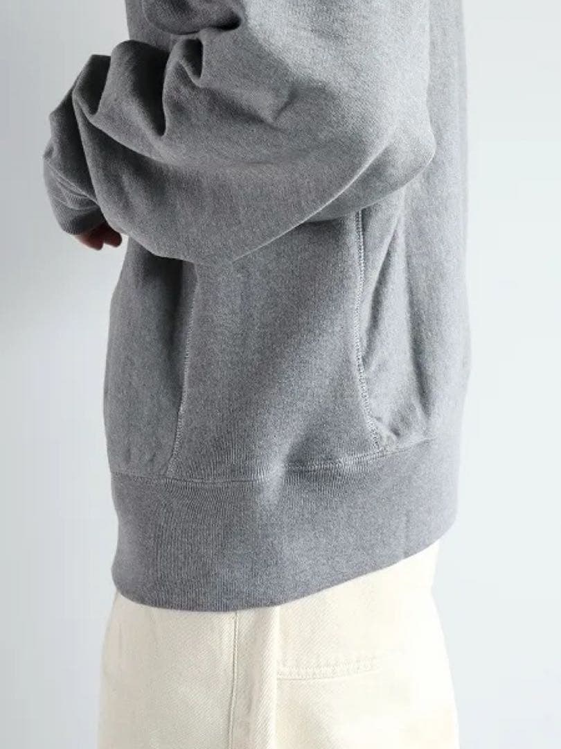 OUTIL（ウティ） MAILLE APT Heather Gray スウェット