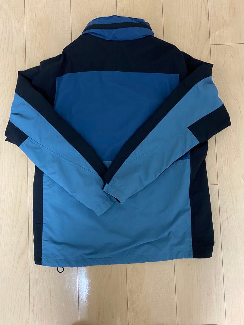 ジャケット・アウター PALACE MOORISH SHELL TOP