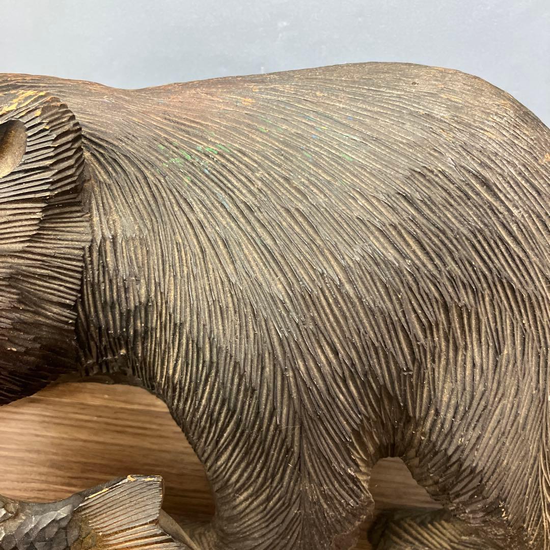 E-4 ③木彫りの熊 鮭背負い 置物 北海道 民芸品 アンティーク 木彫り 熊