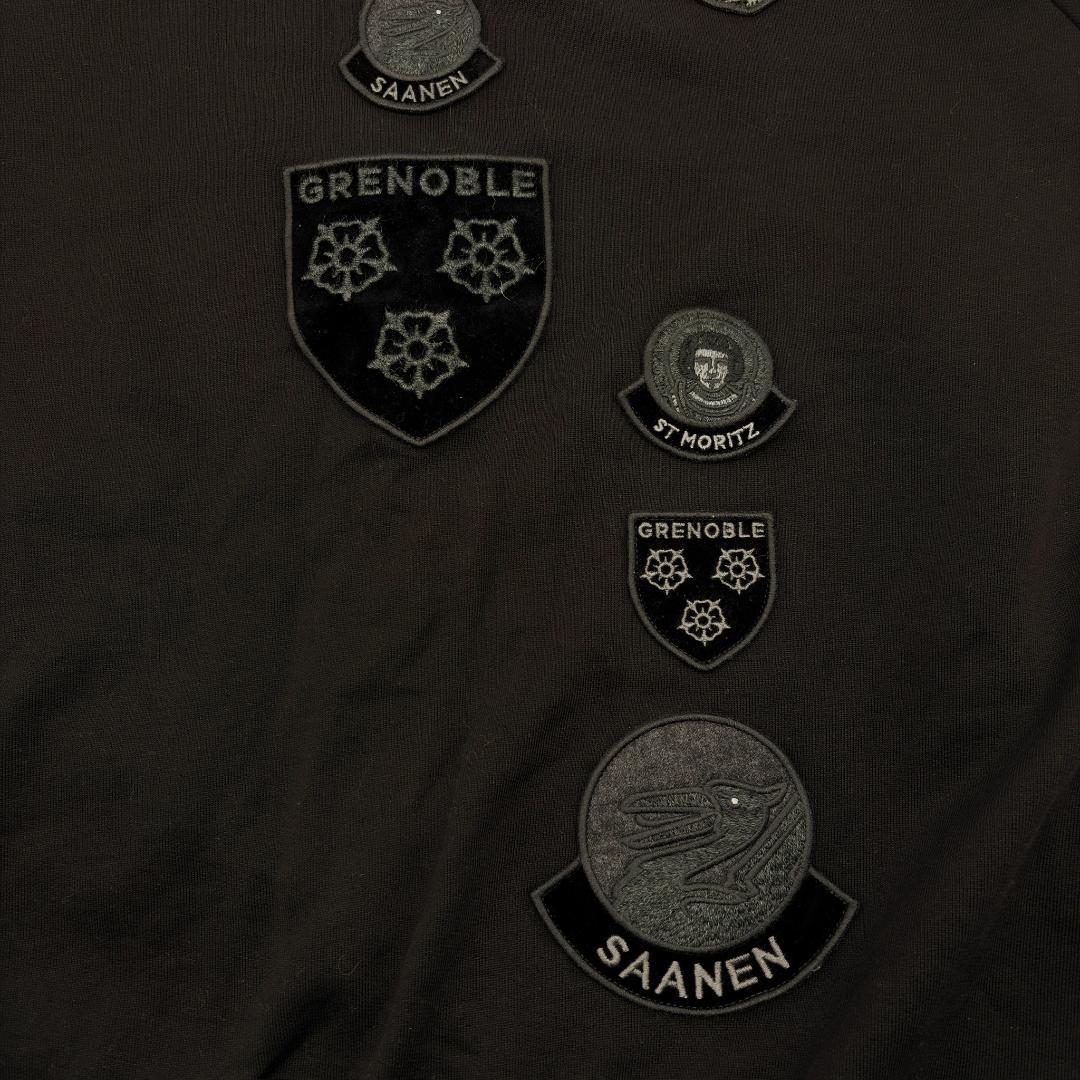 中古品 MONCLER ワッペン付きスウェット　トレーナー モンクレール