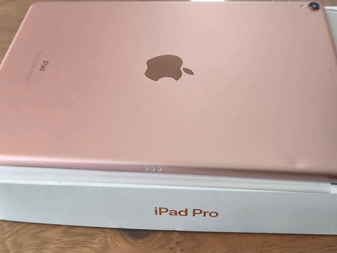 中古品 iPad pro 10.5インチ 64GB Wi-Fiモデル