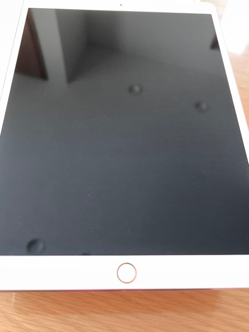 中古品 iPad pro 10.5インチ 64GB Wi-Fiモデル