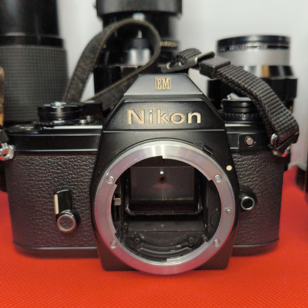 d*i様 【オークションまとめ売り•売り切り】Nikon EM レンズなど多数
