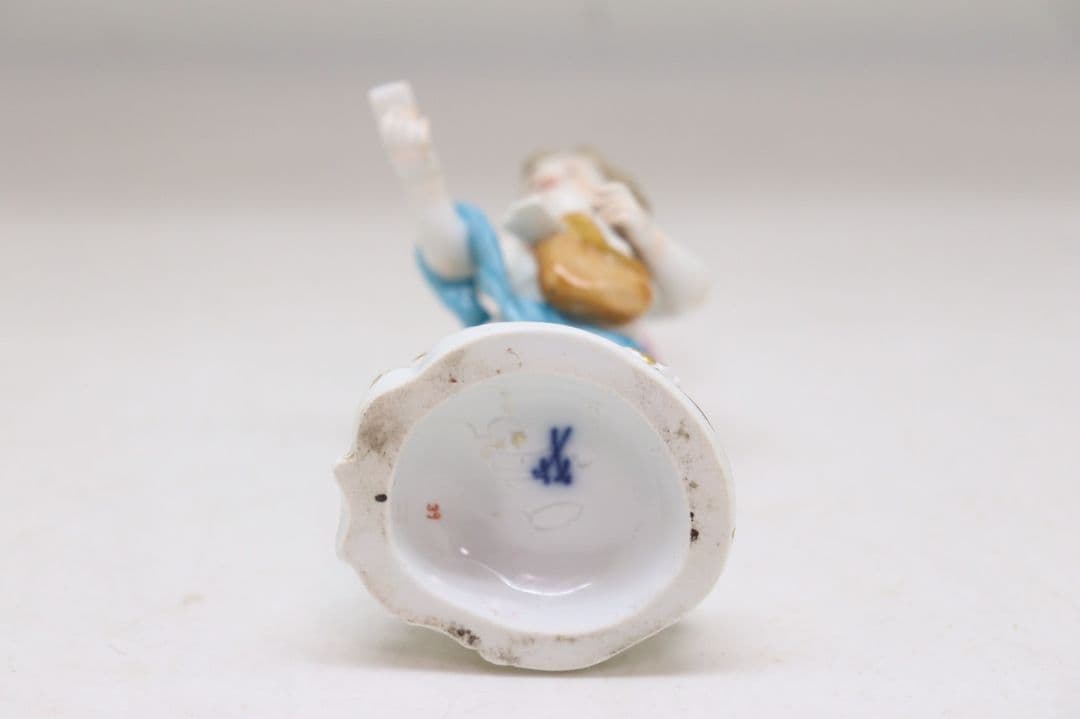 マイセン　天使　郵便配達員　フィギュリン　陶器人形　置物　アンティーク