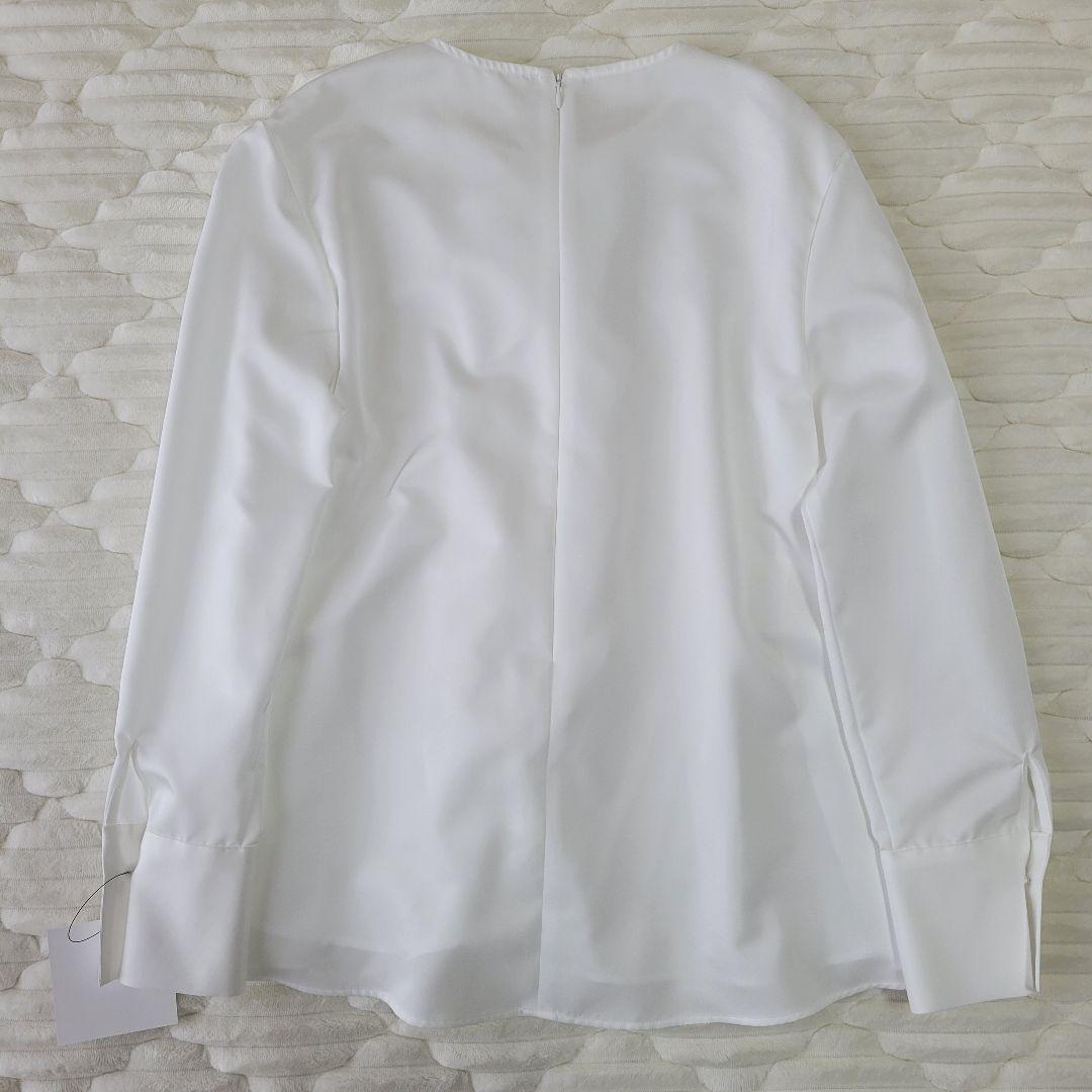 Maison de Dolce. メゾンドドルチェ フリルフレアブラウス