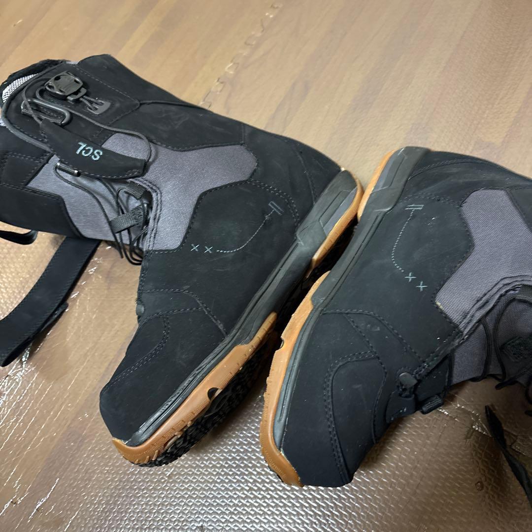 DEELUXE EMPIRE 25.5スノボ ブーツ ディーラックス