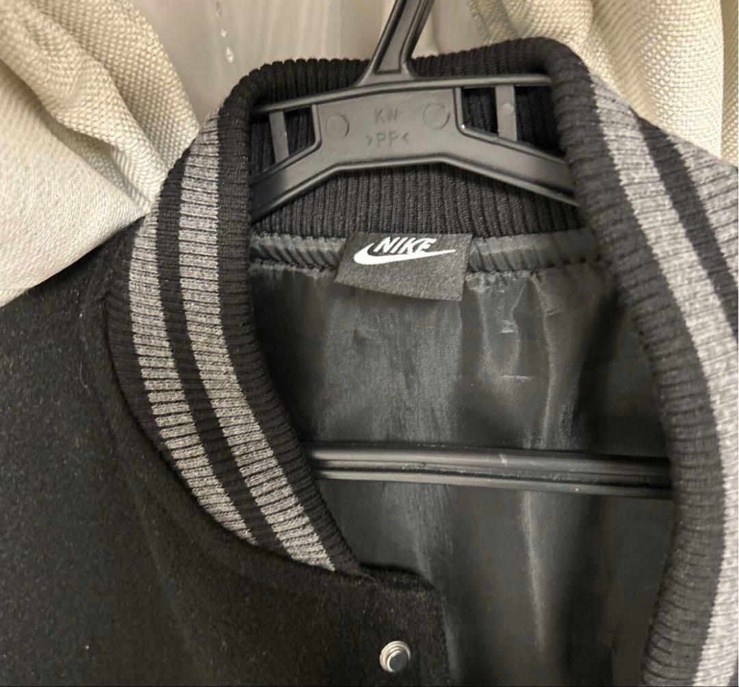 Tiffany&Co. x Nike スタジャン