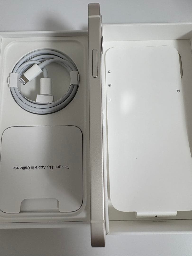 iPhone 12 128GB ホワイト　SIMフリー　付属品あり　箱あり