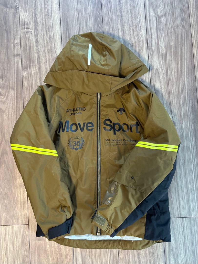 キッズ　スキーウェア　DESCENTE 140