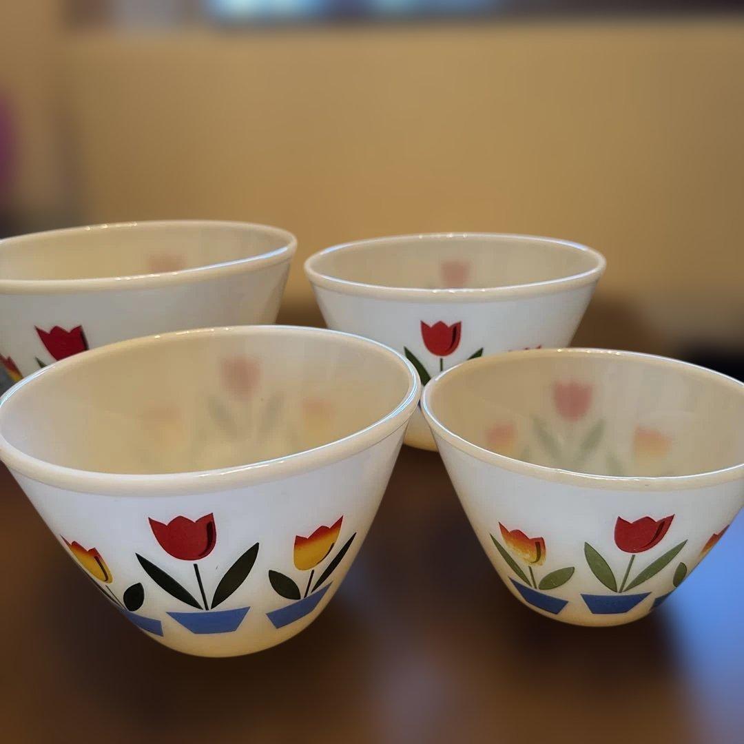 Fire King チューリップデザイン 4個セット