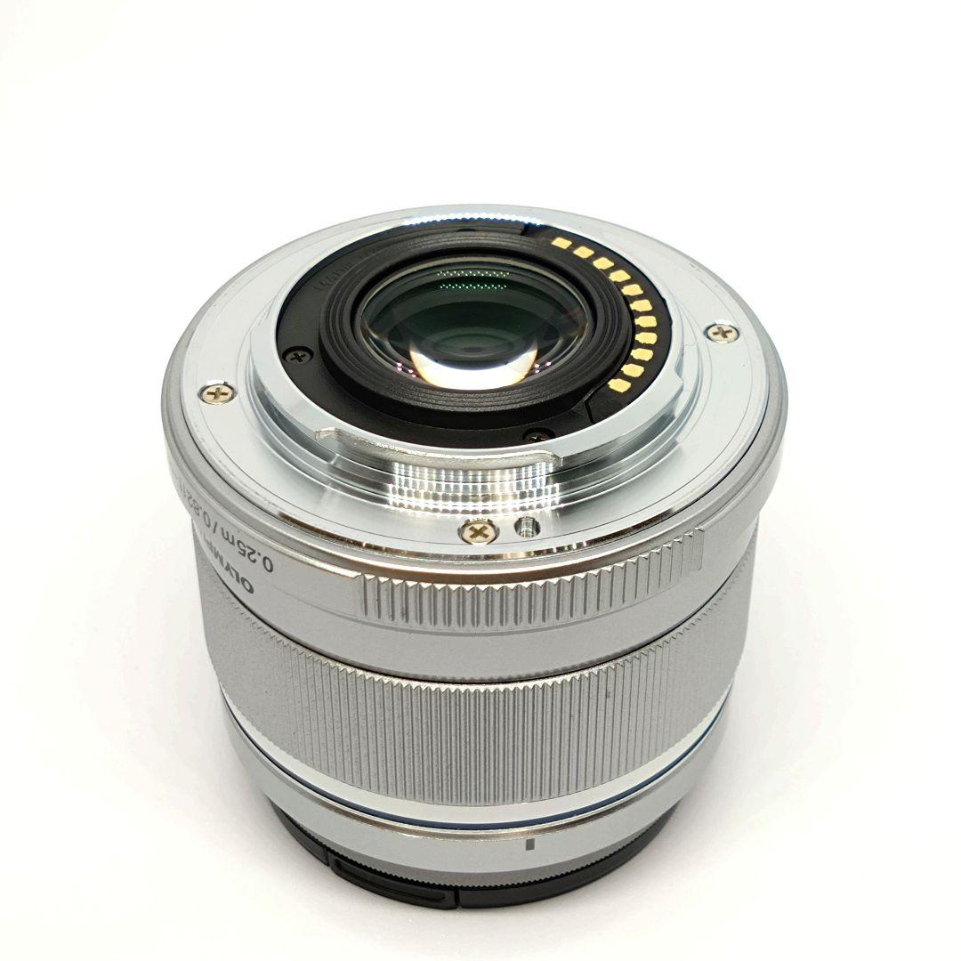 オリンパス M.ZUIKO DIGITAL 25mm f1.8 フィルター付