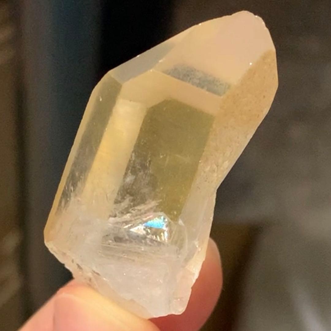 希少！貫入水晶 ゴールデンヒーラー クォーツ 原石 水晶 鉱物 希少石 天然石