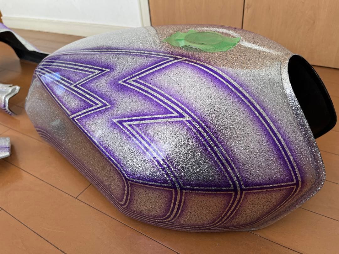 cbx400f 外装セット　タンク　BEET キャンディーライフ　ロケットカウル