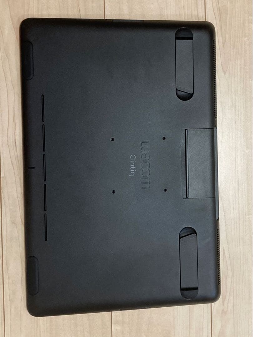 美品 Wacom Cintiq 16 液晶ペンタブレット 変換アダプタ付き