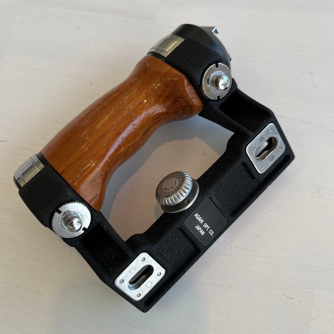 t*o様 PENTAX 67 レンズ2本　90mm 105mm グリップ