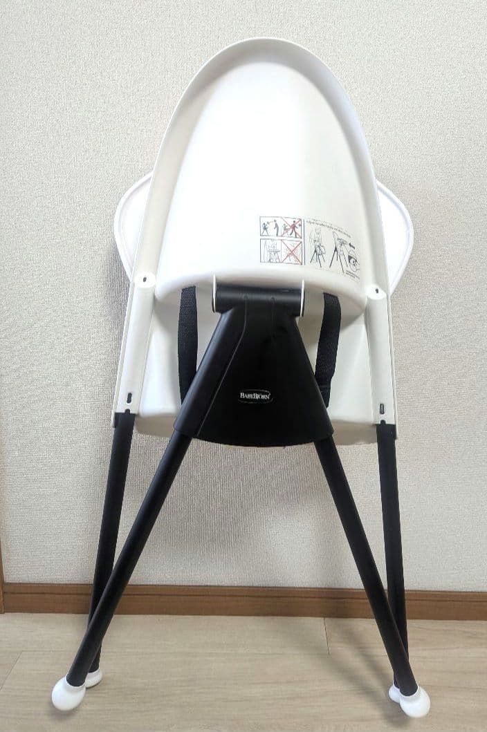 ベビービョルン 折りたたみ ハイチェア ベビーチェア　ベルト付　元箱取説あり
