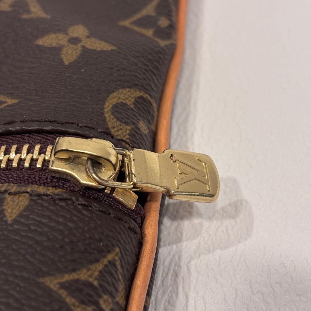 ルイ・ヴィトン　ポシェット・ヴァルミー　モノグラムキャンバス