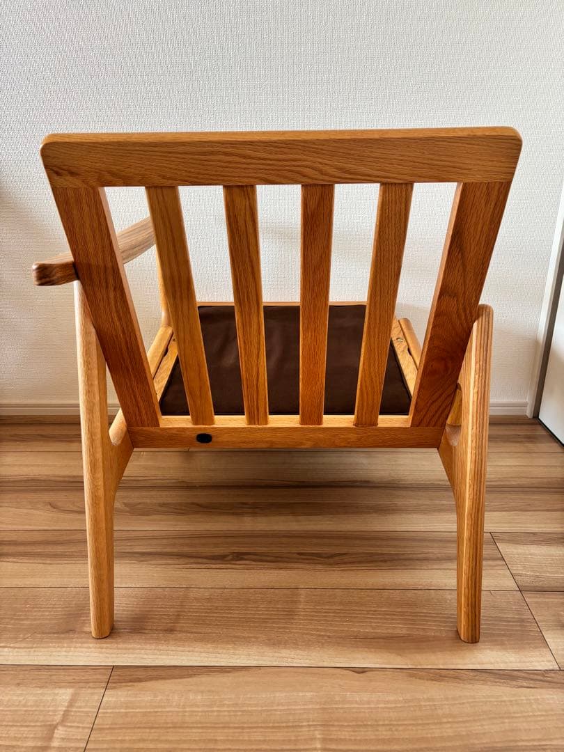 マルニ60 ミナ ペルホネン オーク フレームチェアキノママ①左側