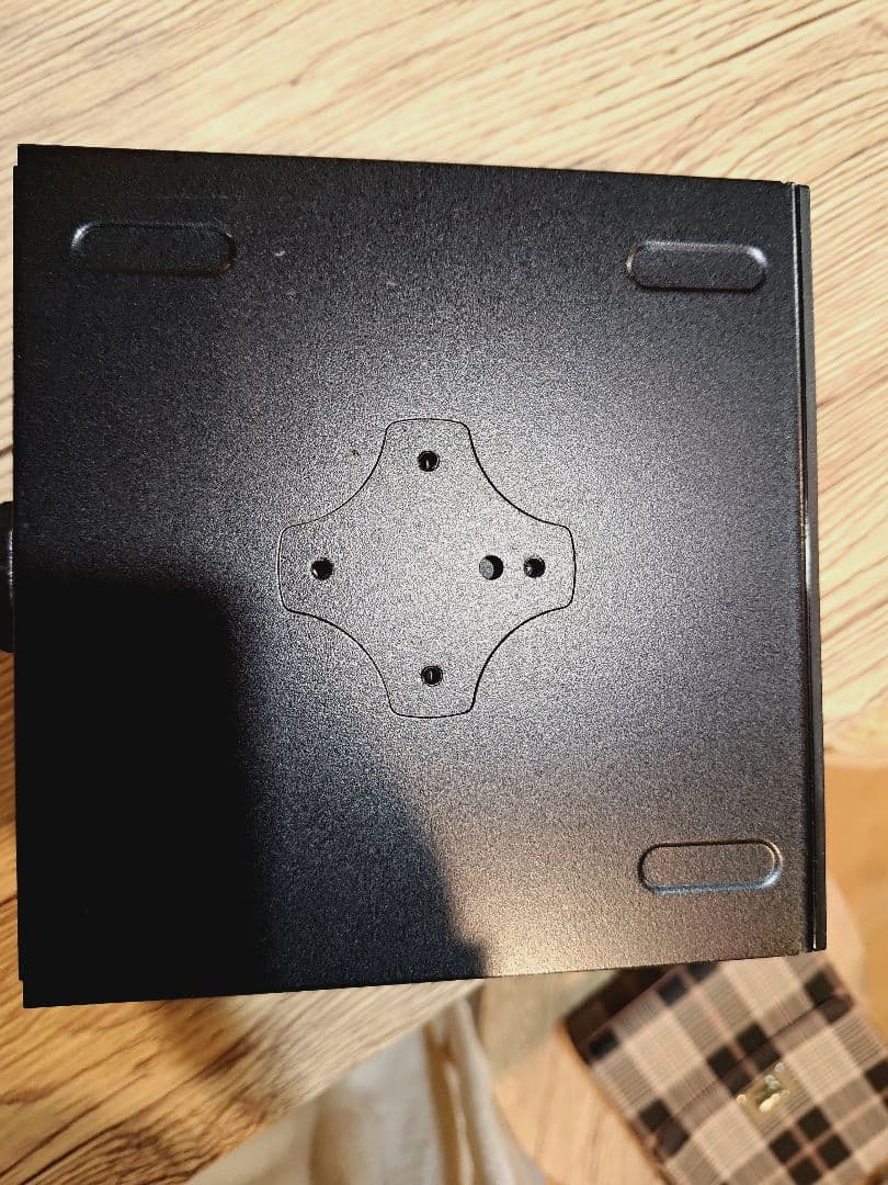 ASRock DeskMini A300 ベアボーン