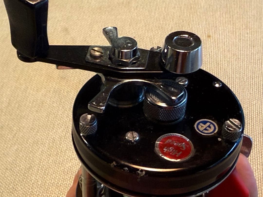 川*明様 Ambassadeur 5600C Black 赤ベロタイプ1977年