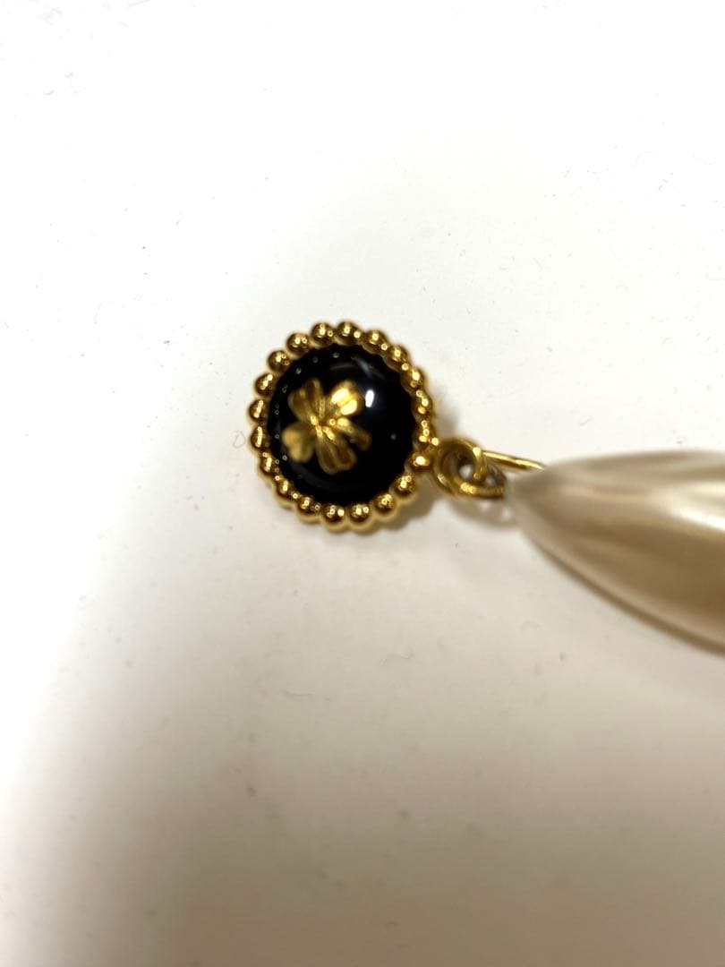 シャネル ピンブローチ