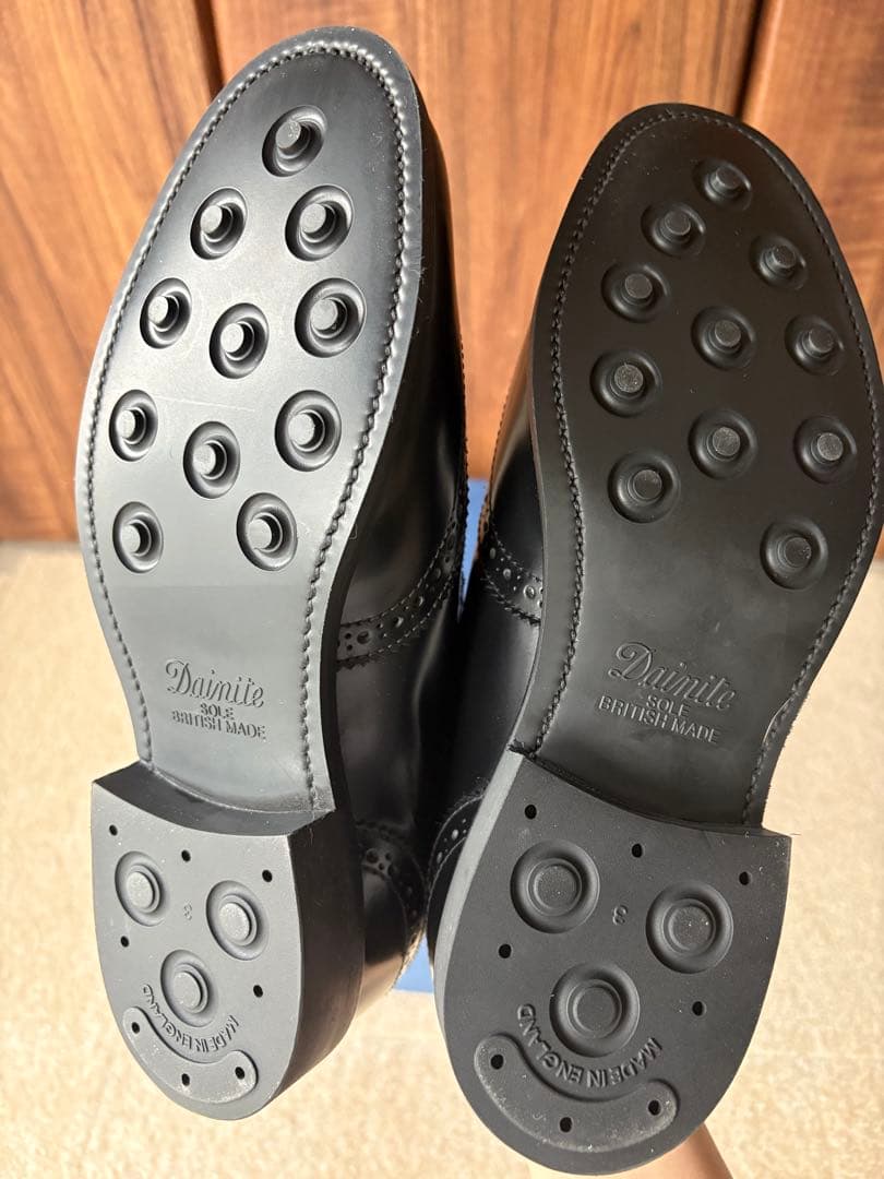 【ほぼ新品】SANDERS 2265B FEMALE PUNCHEDSANDAL