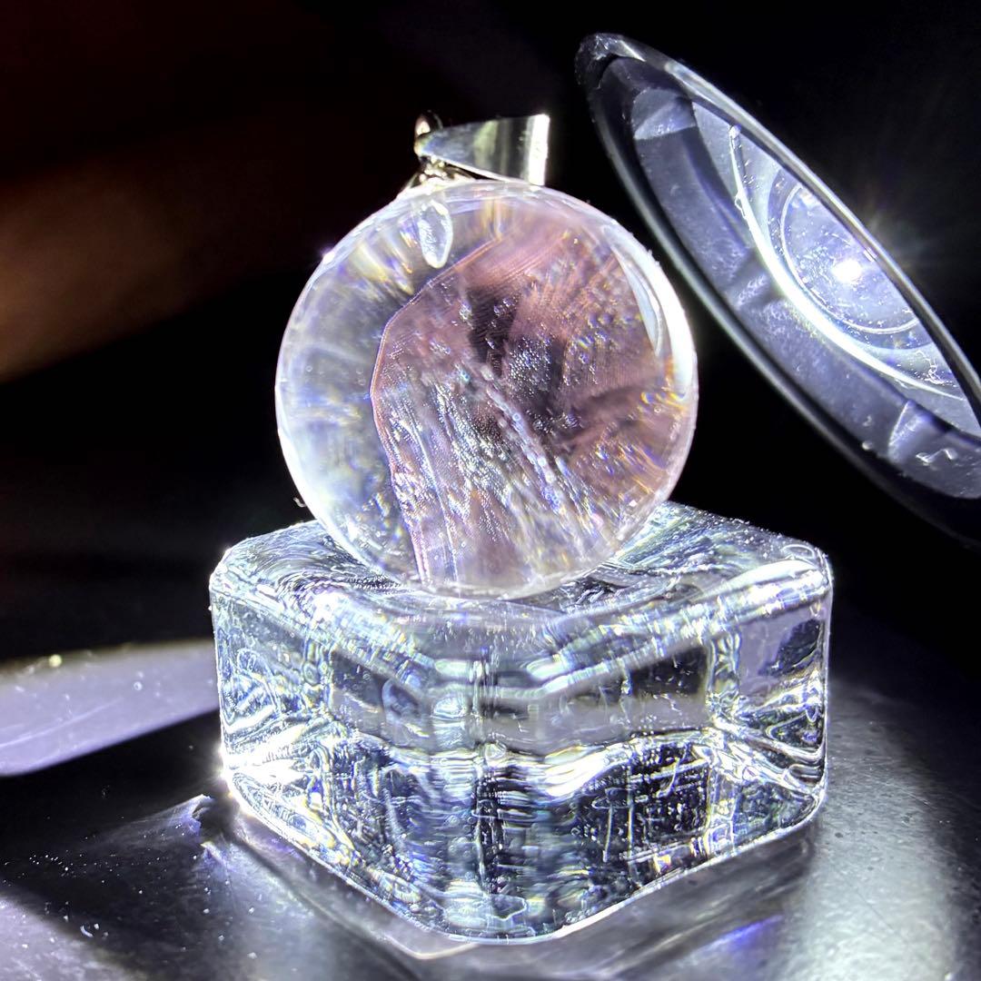 レッドエンジェルラダー ペンダントトップ 天然石