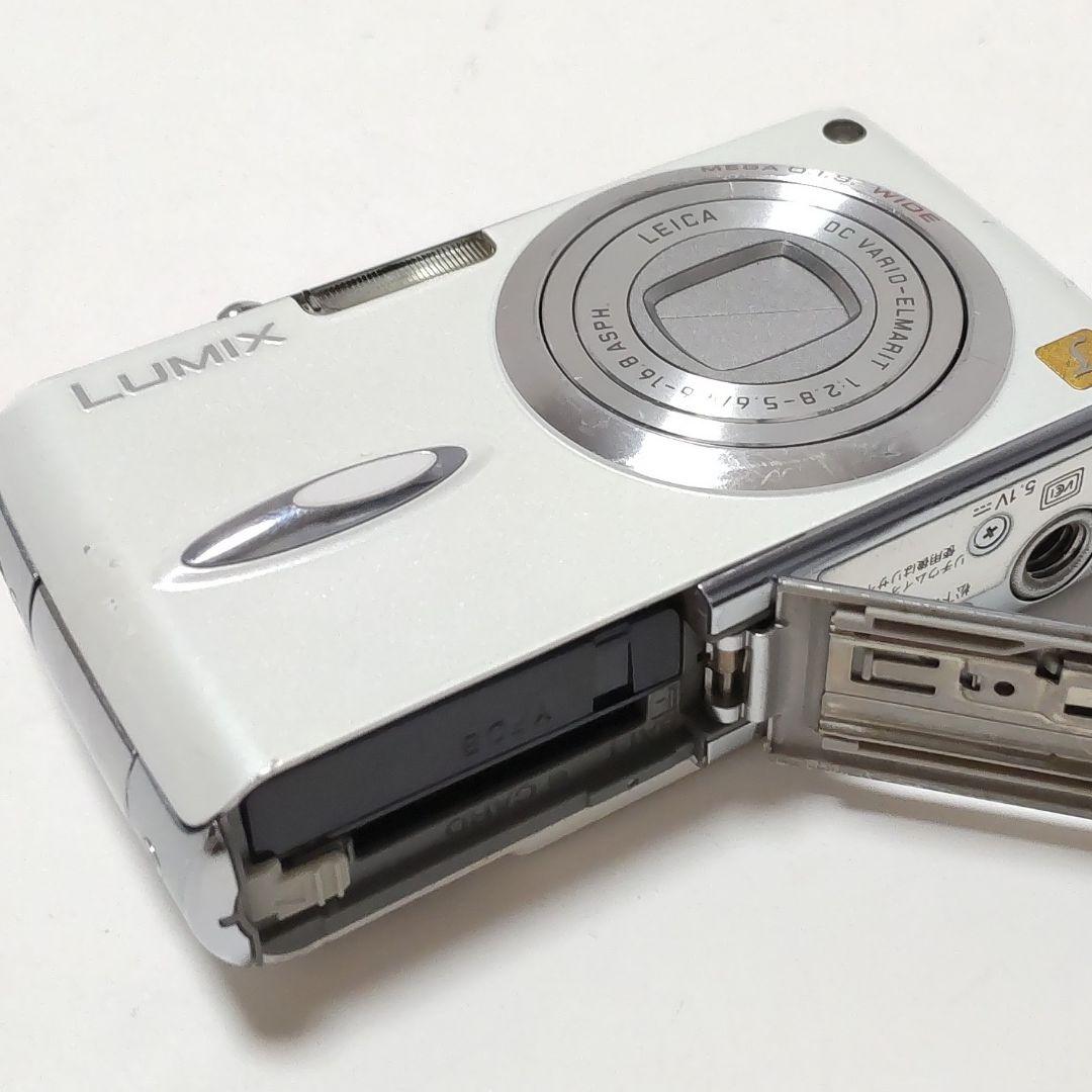 動作確認済み パナソニック LUMIX DMC-FX01 オールドコンデジ