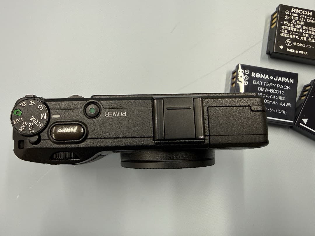 RICOH GR Digital IV バッテリー3個付