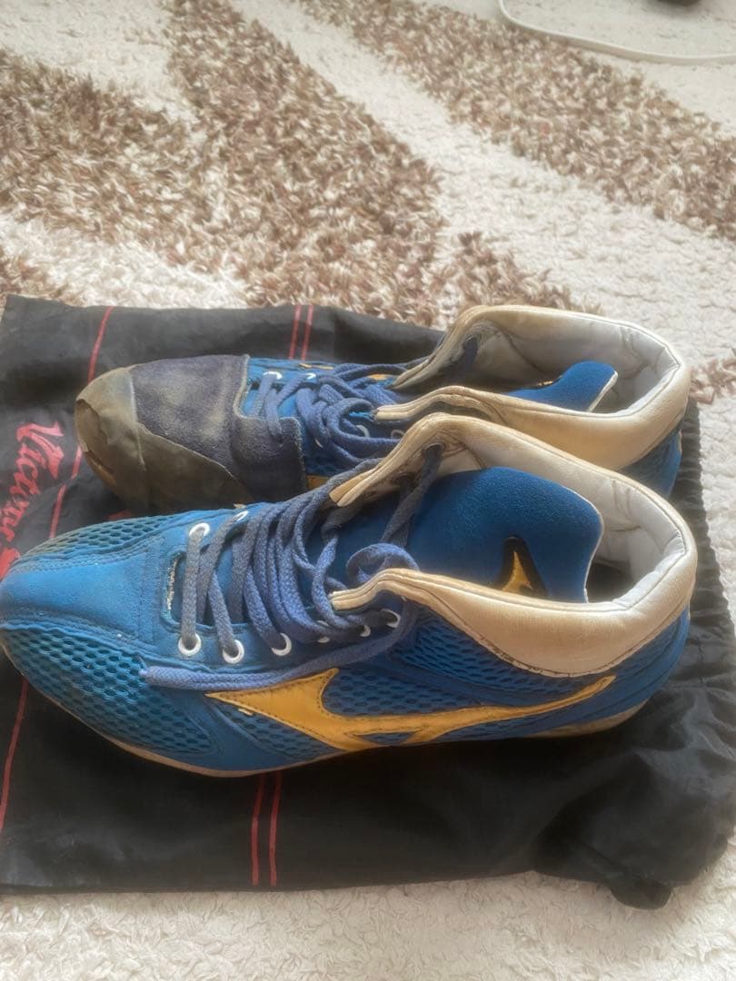 日本ハム　金子千尋投手実使用スパイク