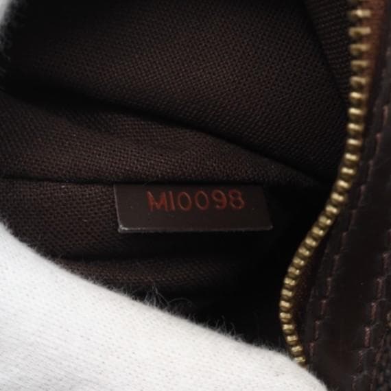 LOUIS VUITTON ショルダーバッグ ポシェット ボスフォール ブラウン