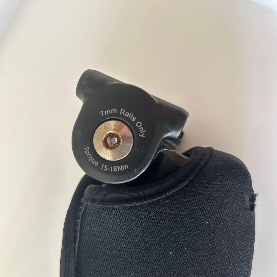 SR SUNTOUR NCX サドル　シートポスト　サスペンションシートポスト