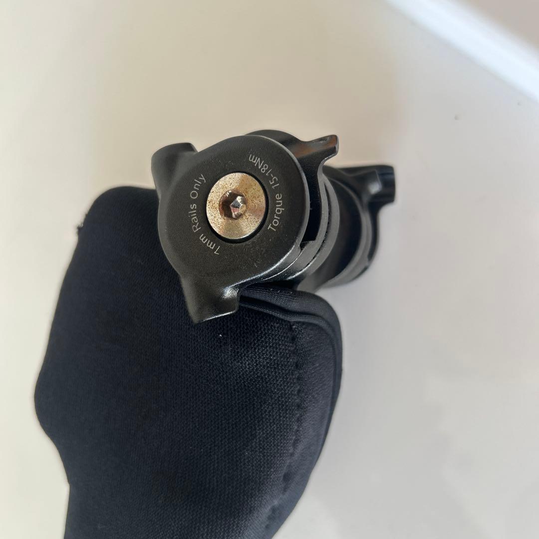 SR SUNTOUR NCX サドル　シートポスト　サスペンションシートポスト