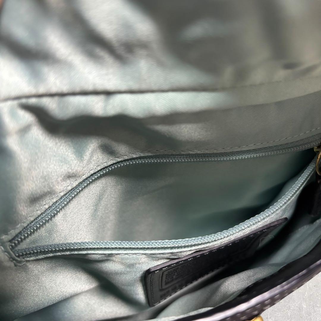 コーチ ソーホー ワンショルダーバッグ レザー 黒　ターンロック 保存袋