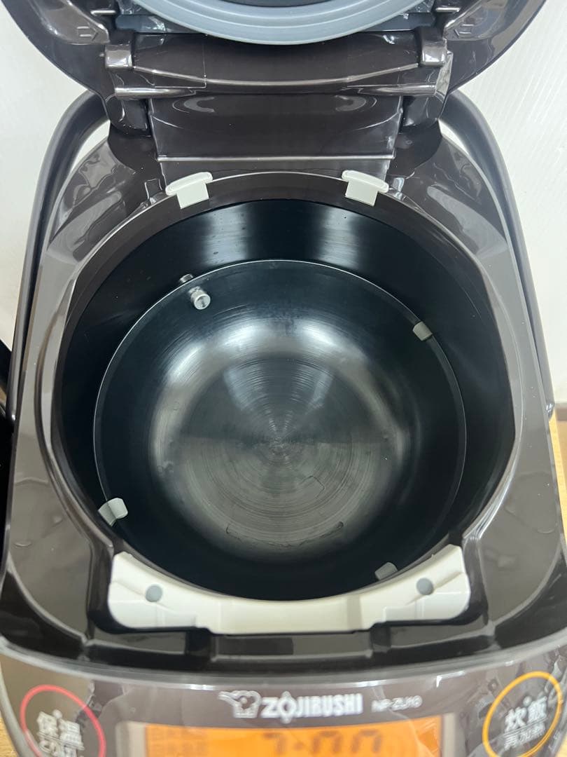 ZOJIRUSHI 象印 IH炊飯器 NP-ZU10 5.5合 2023年製