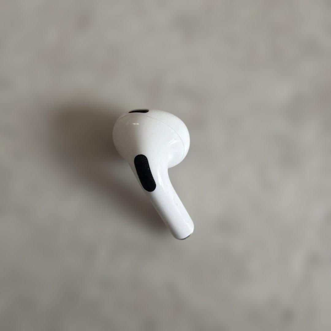 H*u様 Airpods Pro 2 第二世代 アップル イヤホン air po